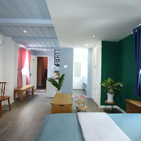 Sleep Box Hostel Phú Quốc-2